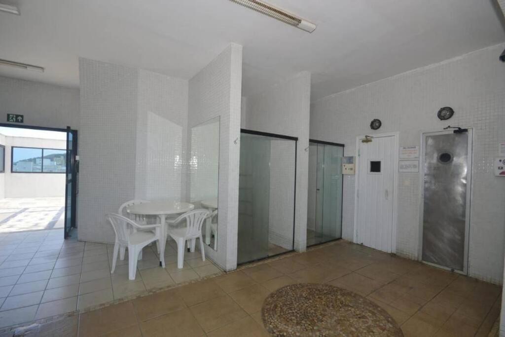 Flat Capitania Varam 143 Pitangueiras Guarujá Exterior foto